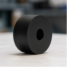 Капролоновая втулка 80x50x1400 мм литая графитонаполненная ПА 6-МГ ТУ 2224-036-00203803-2012